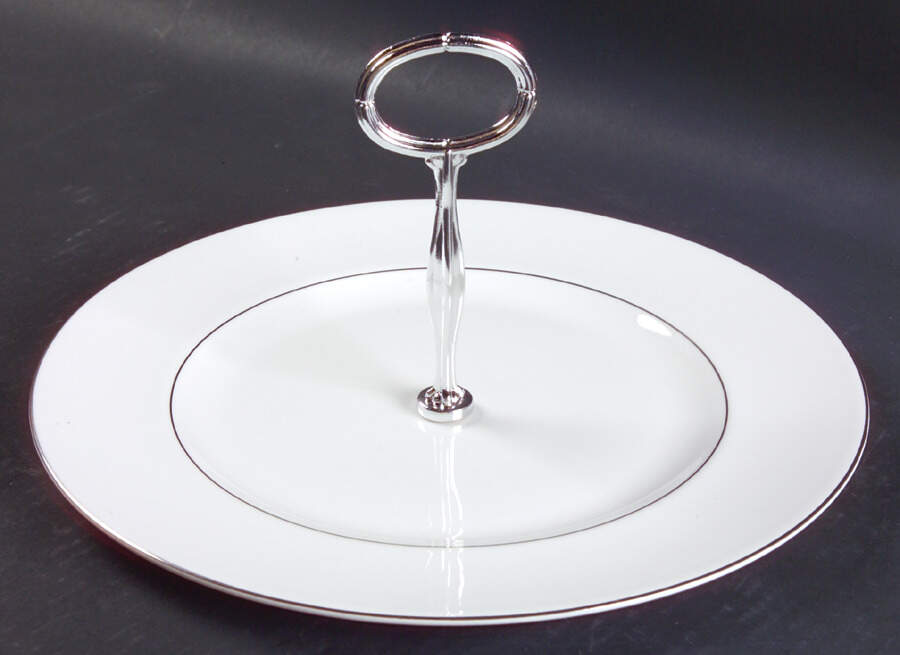 Signet Platinum Round Serving Plate with Handle (DP) by Wedgwood-1