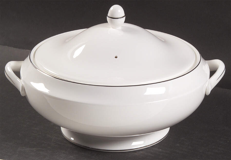 Signet Platinum Round Covered Vegetable by Wedgwood-1