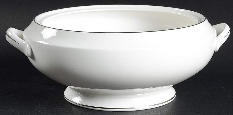 Signet Platinum Round Vegetable No Lid by Wedgwood-1
