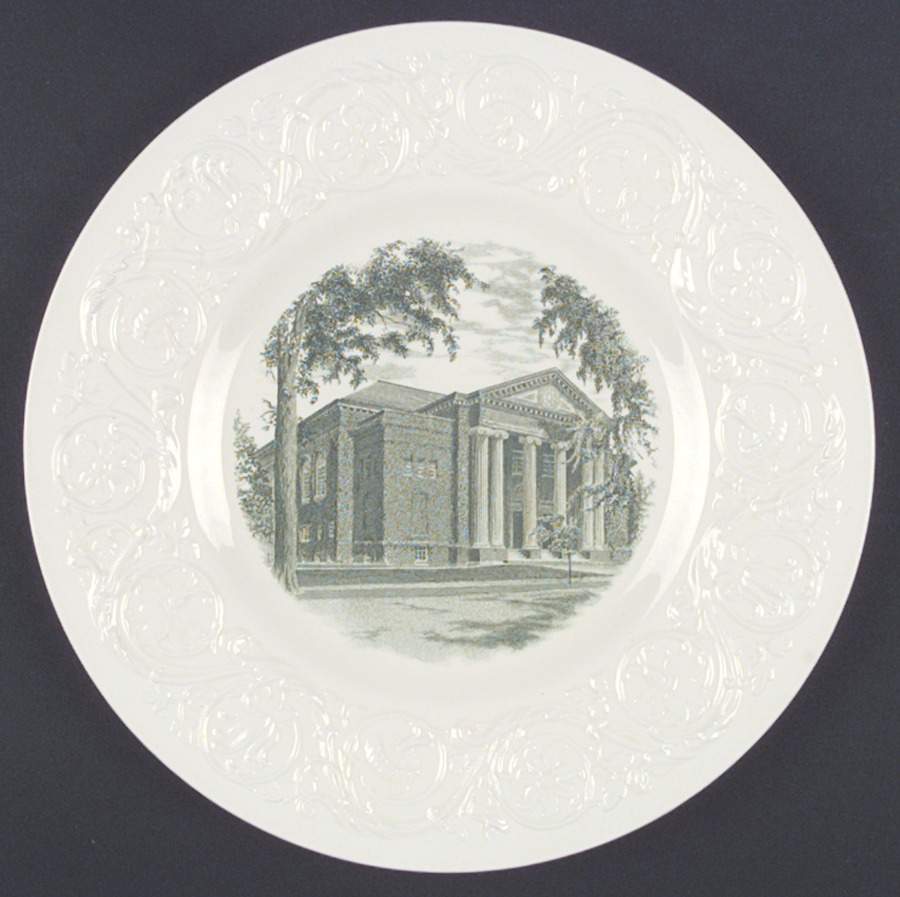 Smith College Green Dinner Plate by Wedgwood-1