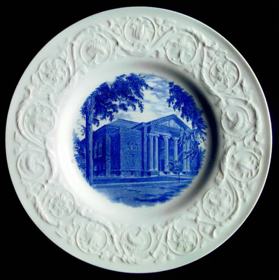 Smith College Blue Dinner Plate by Wedgwood-1