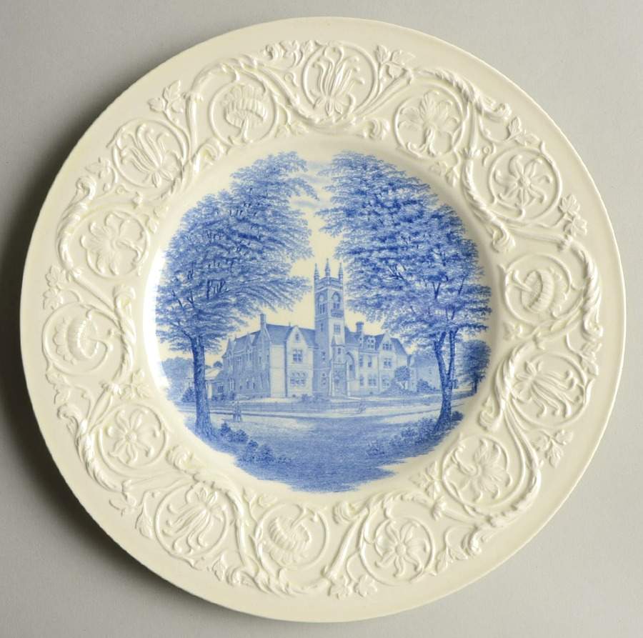 Smith College Blue Luncheon Plate by Wedgwood-1