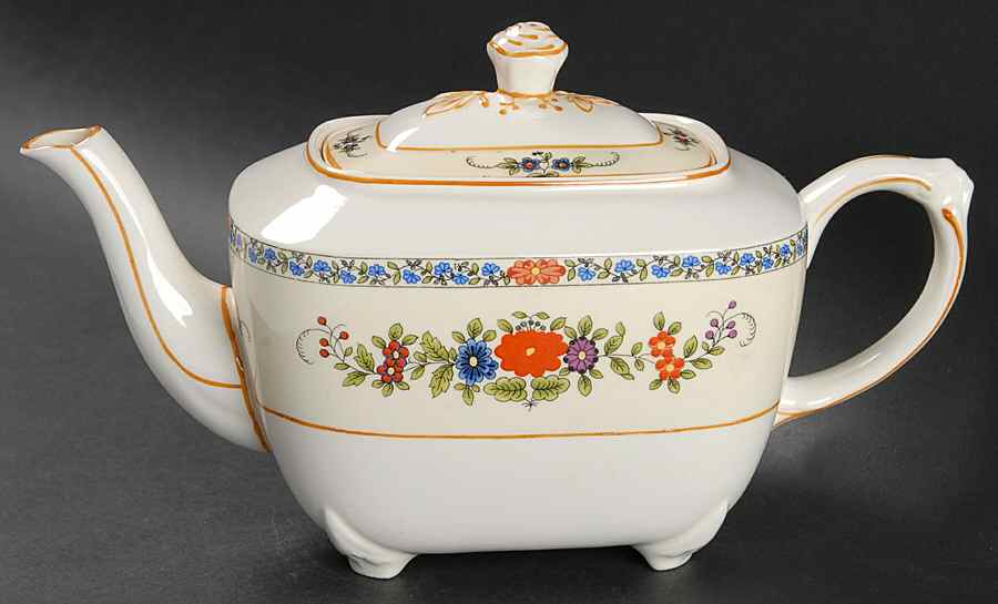 Somerset Teapot & Lid by Wedgwood-1