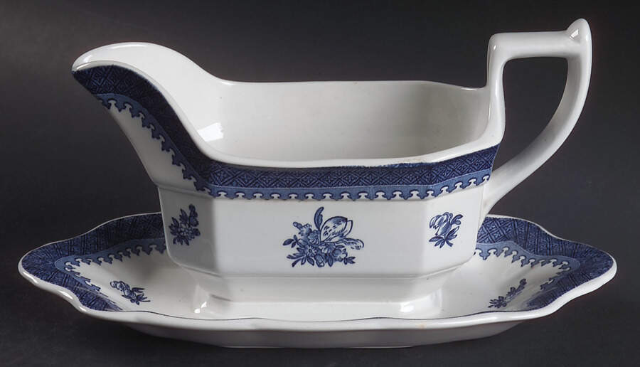 Springfield Gravy Boat with Attached Underplate by Wedgwood-1