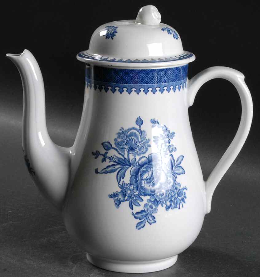 Springfield Small Coffee Pot & Lid by Wedgwood-1