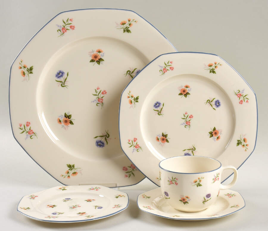 Springtime (Multi On Ivory) 5 Piece Place Setting by Wedgwood-1