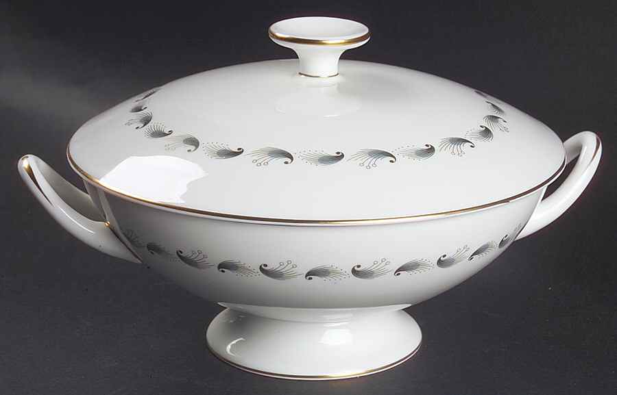 Stardust Round Covered Vegetable by Wedgwood-1