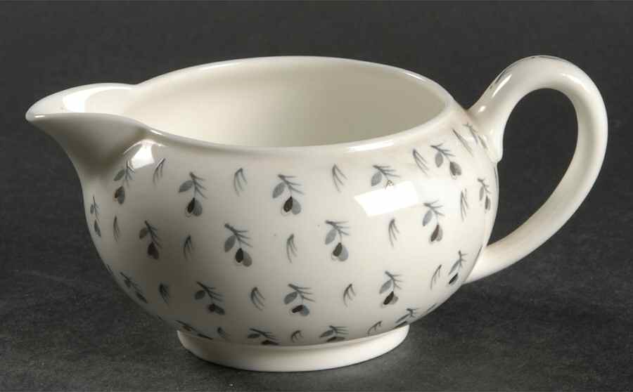 Stamford 146 Shape Creamer by Wedgwood-1