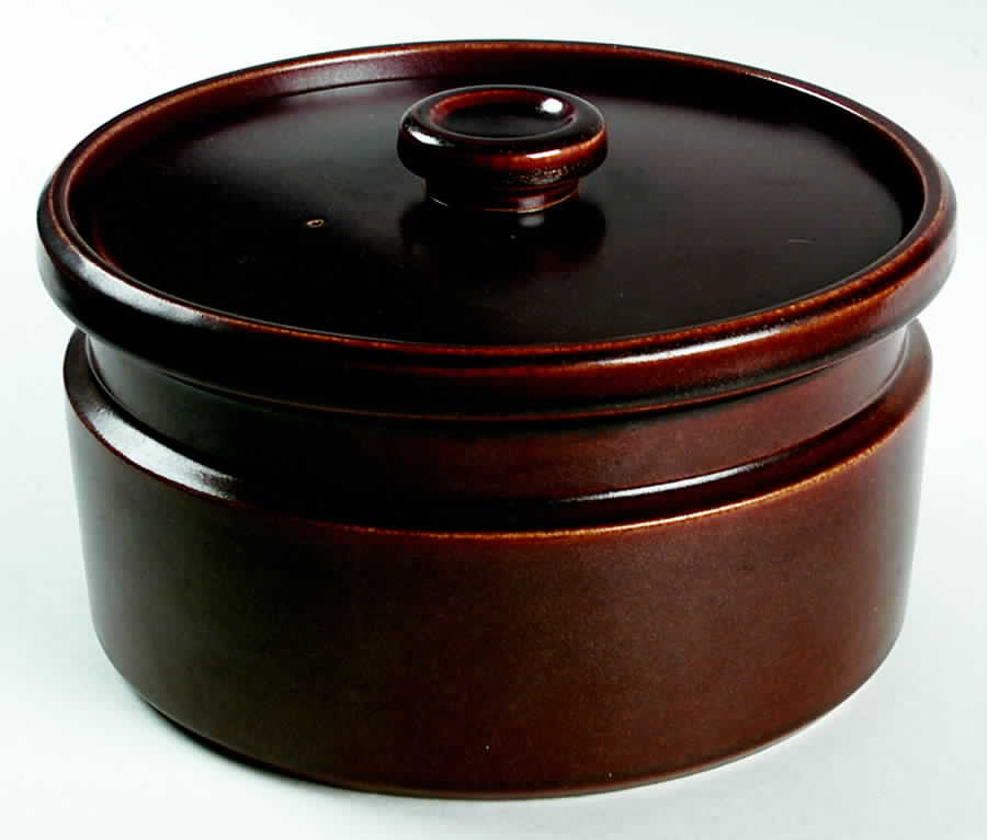 Sterling 2.5 Qt Round Covered Casserole by Wedgwood-1