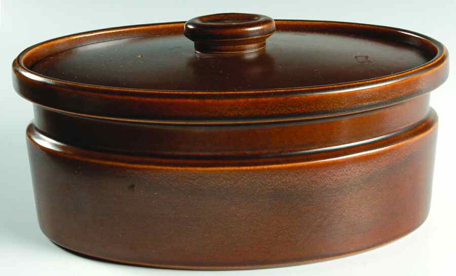 Sterling 2.5 Quart Oval Covered Casserole by Wedgwood-1