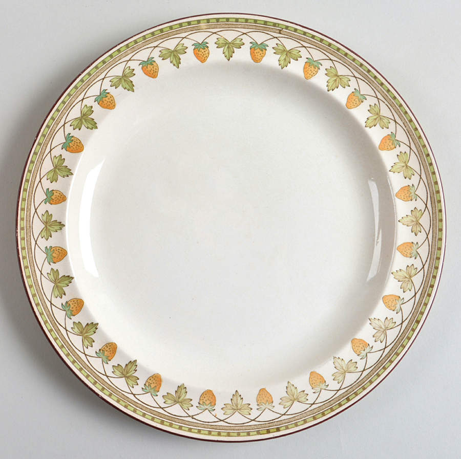 Strawberry Fruit Luncheon Plate by Wedgwood-1