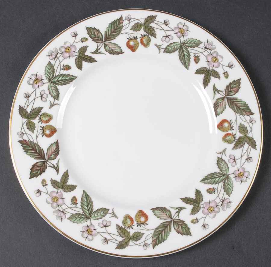 Strawberry Hill Luncheon Plate by Wedgwood-1