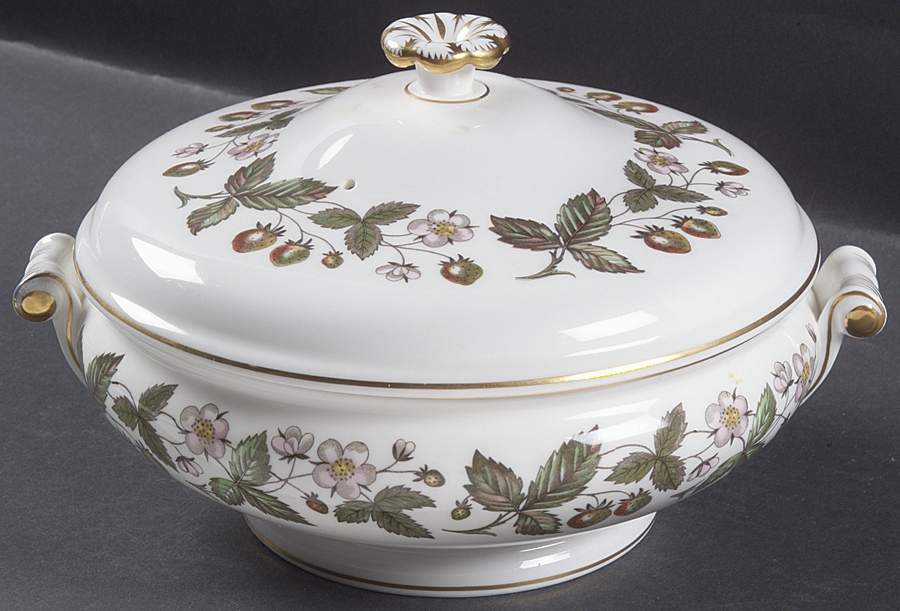Strawberry Hill Round Covered Vegetable by Wedgwood-1