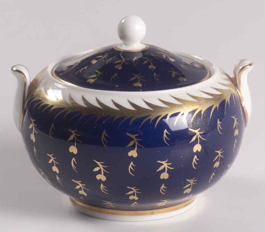 St. James 146 Shape Sugar Bowl & Lid by Wedgwood-1