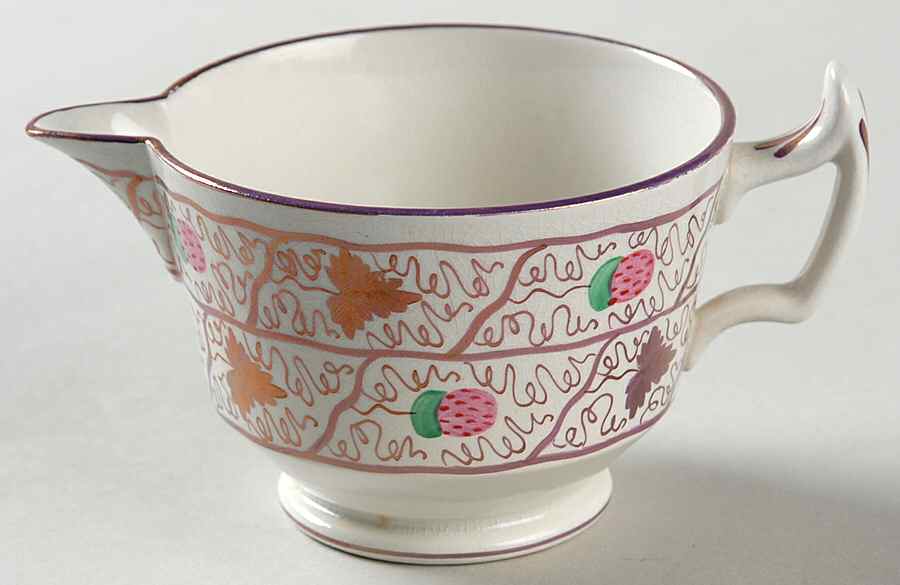 Strawberry Lustre Creamer by Wedgwood-1
