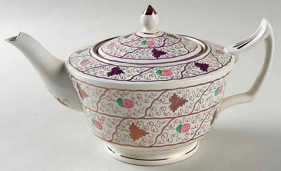 Strawberry Lustre Teapot & Lid by Wedgwood-1
