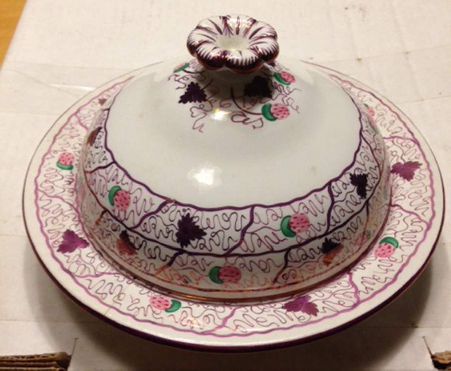 Strawberry Lustre Round Covered Butter by Wedgwood-1