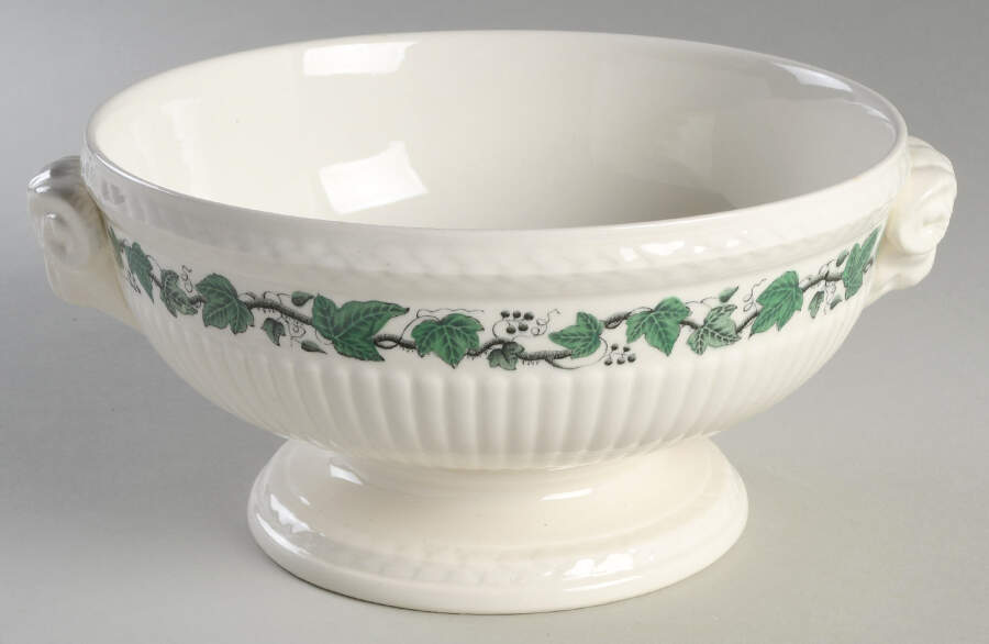 Stratford Round Vegetable No Lid by Wedgwood-1