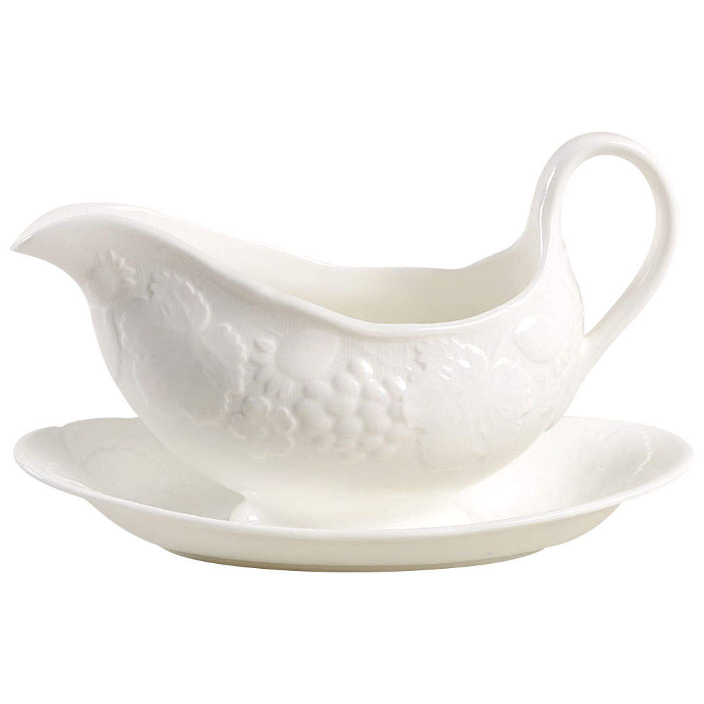 Strawberry & Vine (Bone Or Earthenware) Gravy Boat & Underplate/Relish by Wedgwood-1