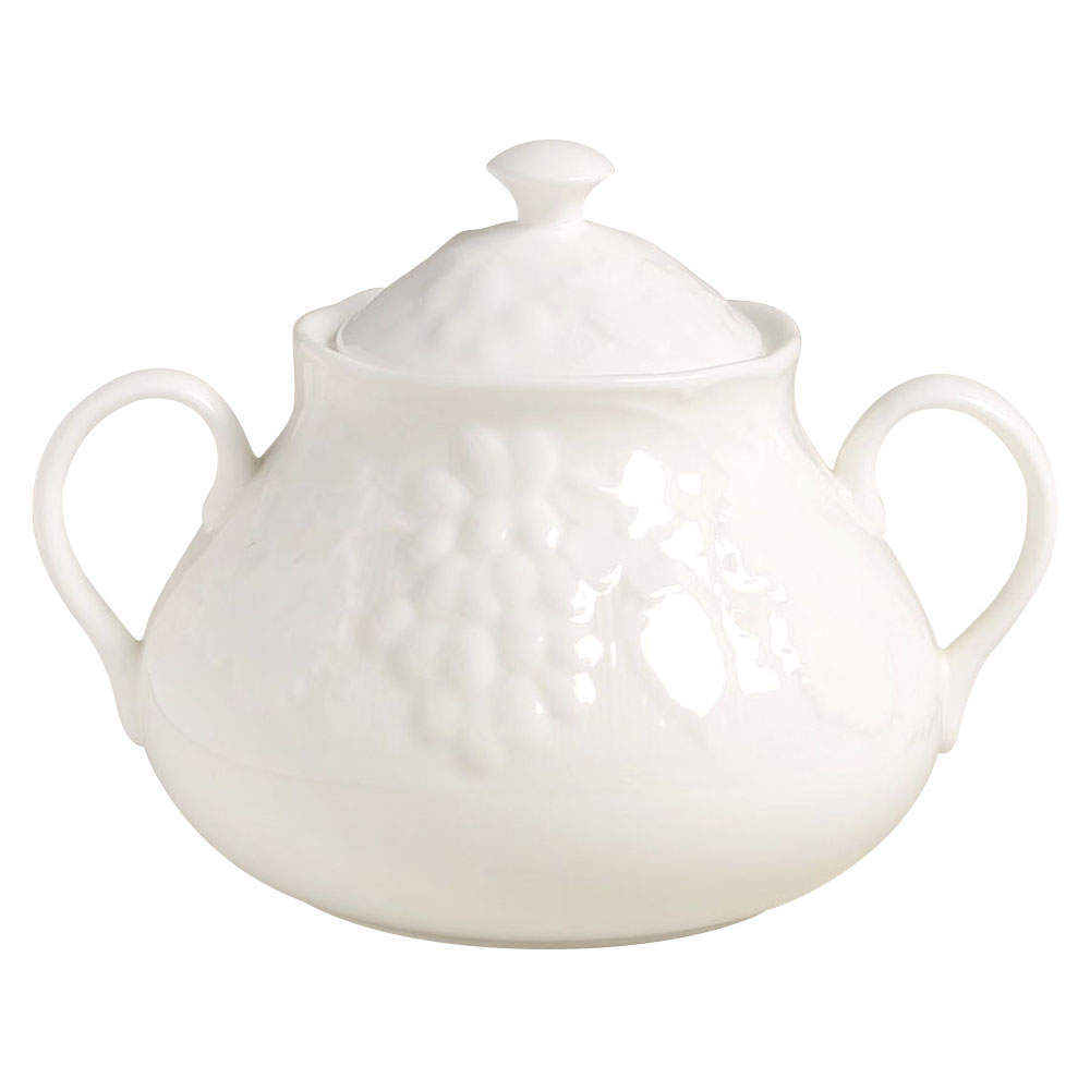 Strawberry & Vine (Bone Or Earthenware) Sugar Bowl & Lid by Wedgwood-1