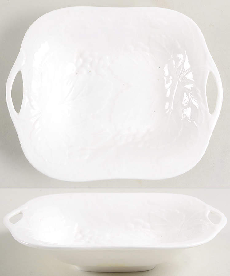 Strawberry & Vine (Bone Or Earthenware) 7" Square Nut Dish by Wedgwood-1