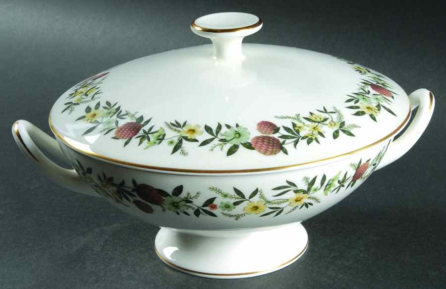 Summer Garland Round Covered Vegetable by Wedgwood-1