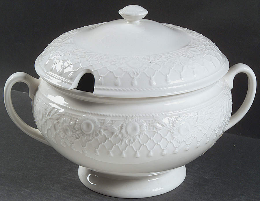 Sunflowers (White Embossed) Tureen &  Lid by Wedgwood-1