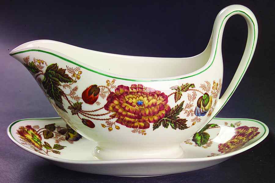 Surrey Rust Gravy Boat with Attached Underplate by Wedgwood-1