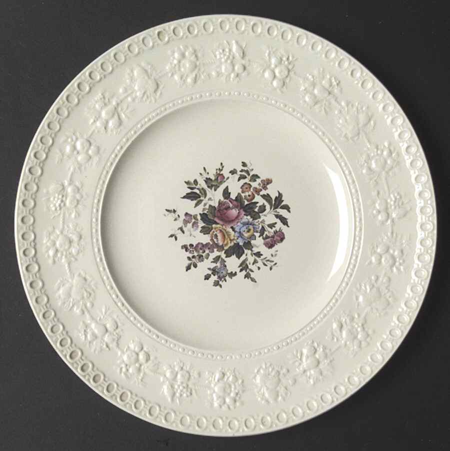 Tenbury Dinner Plate by Wedgwood-1