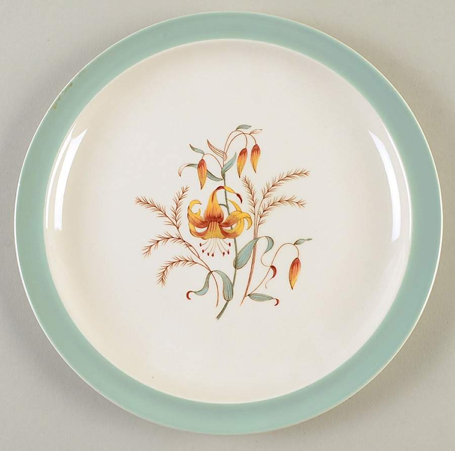Tiger Lily Luncheon Plate by Wedgwood-1
