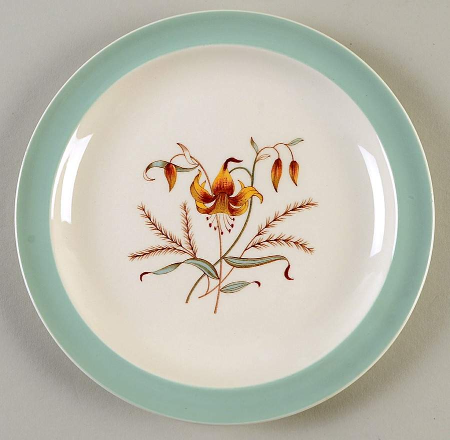 Tiger Lily Dessert/Pie Plate by Wedgwood-1