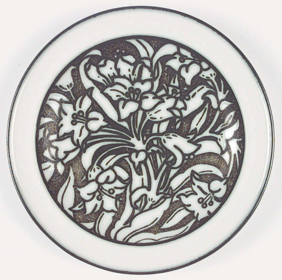 Tiger Lily Dinner Plate by Wedgwood-1