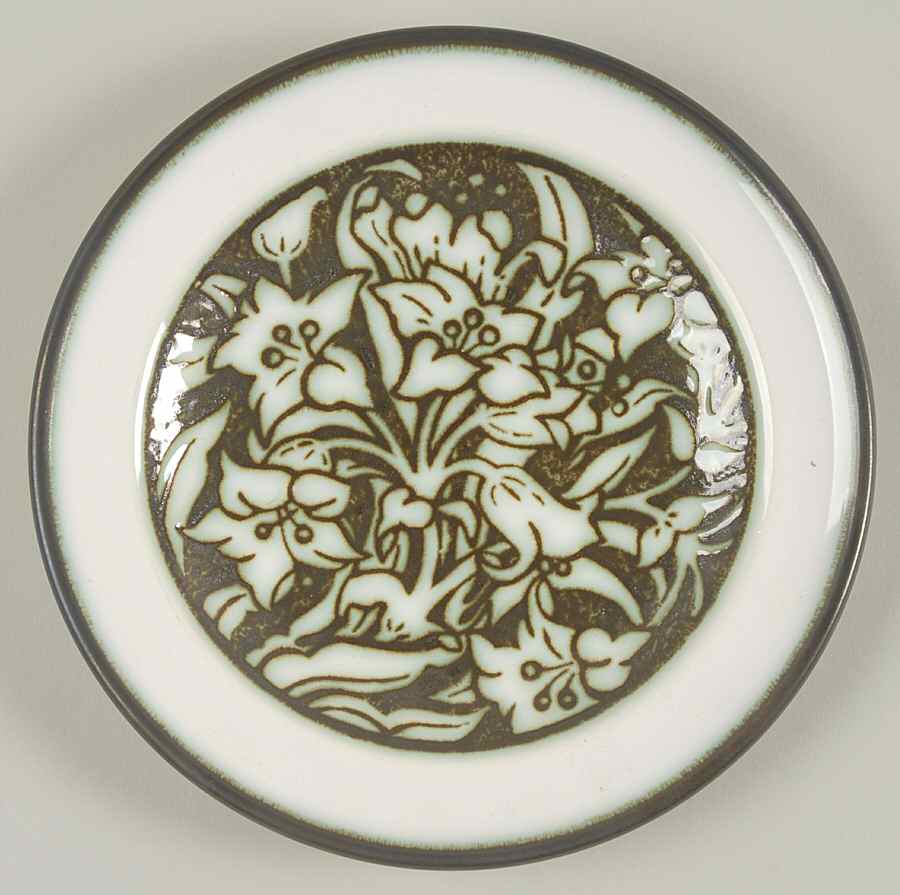 Tiger Lily Bread & Butter Plate by Wedgwood-1