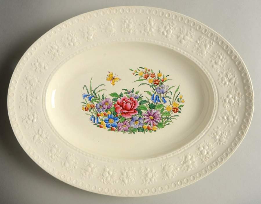 Tintern 15" Oval Serving Platter by Wedgwood-1