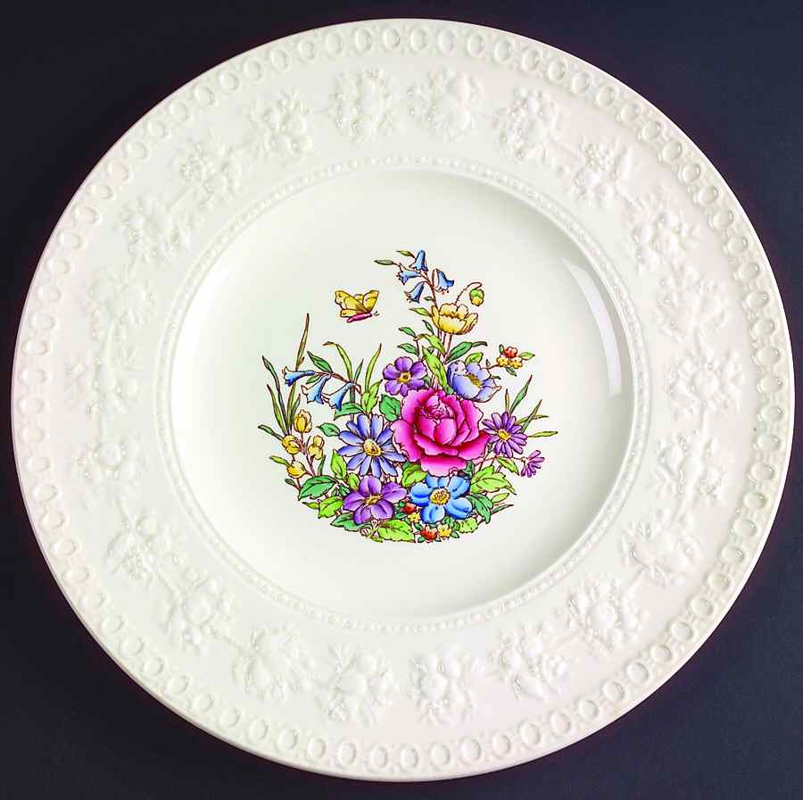 Tintern Dinner Plate by Wedgwood-1