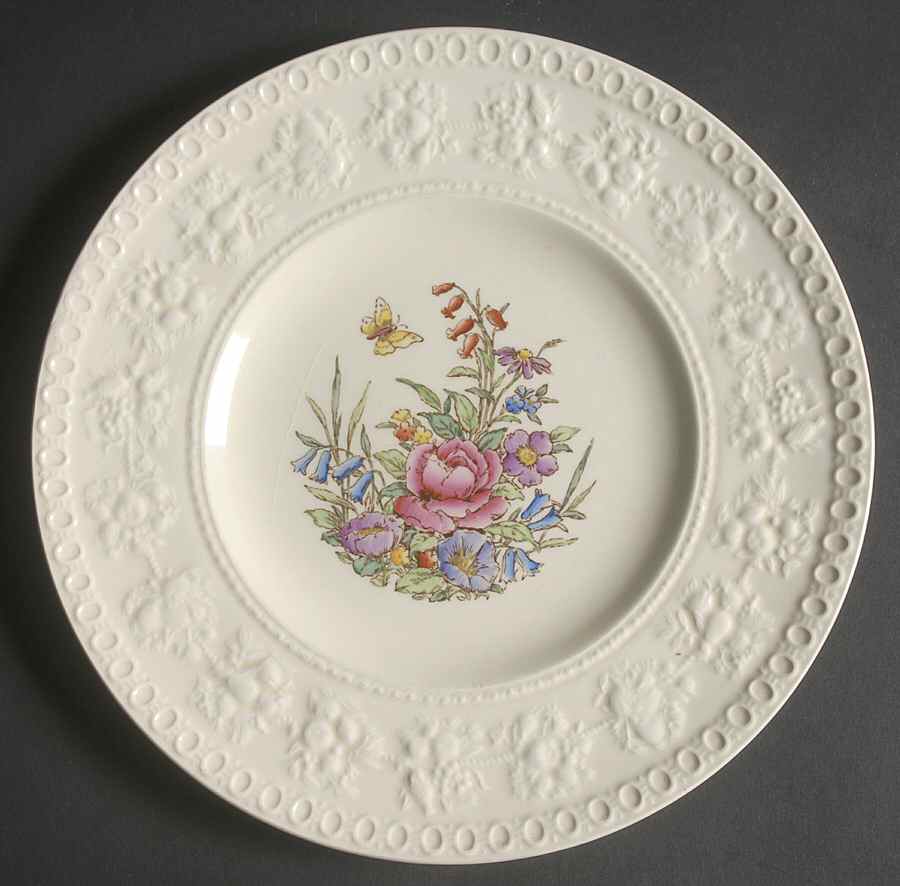 Tintern Luncheon Plate by Wedgwood-1