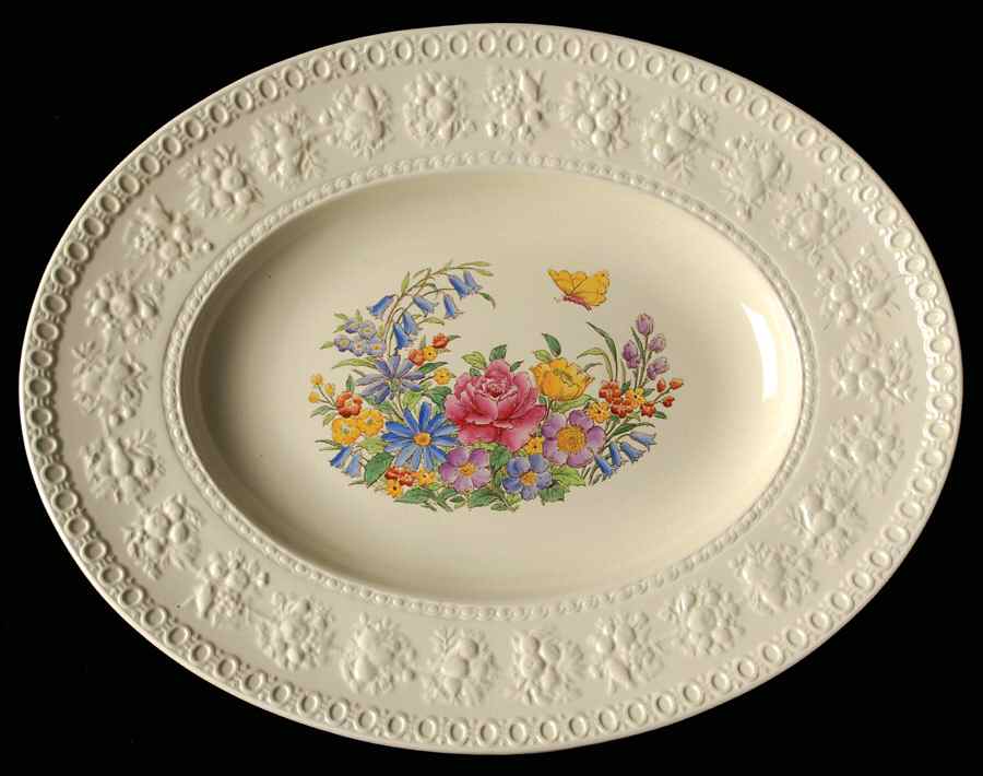 Tintern 13" Oval Serving Platter by Wedgwood-1