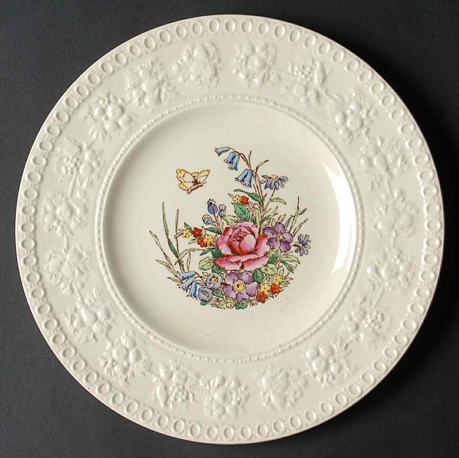 Tintern Luncheon Plate by Wedgwood-1