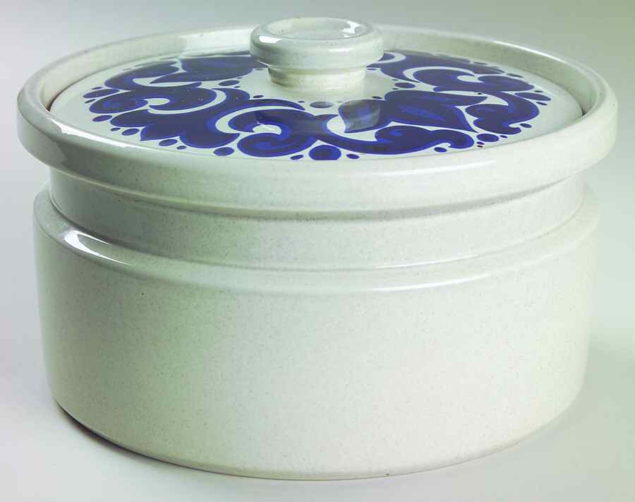 Toledo 2.5 Qt Round Covered Casserole by Wedgwood-1
