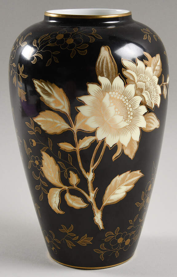 Tonquin Black Medium Ginger Jar No Lid by Wedgwood-1