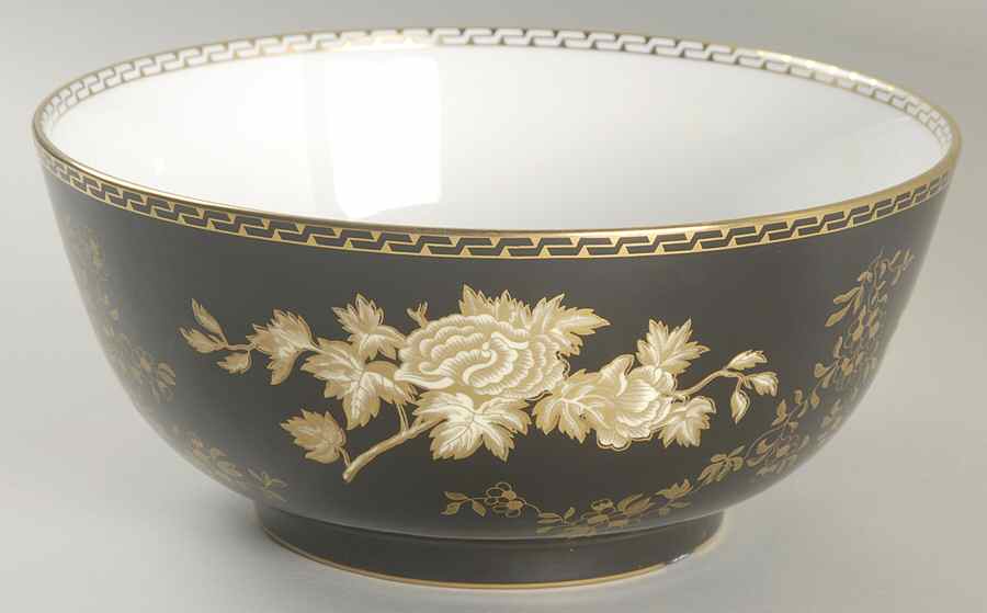 Tonquin Black 9" Salad Serving Bowl by Wedgwood-1
