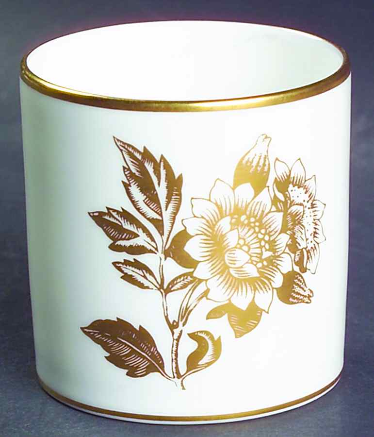 Tonquin Gold Cigarette Holder by Wedgwood-1