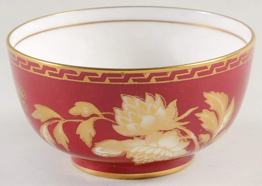 Tonquin Ruby Tea Bowl by Wedgwood-1