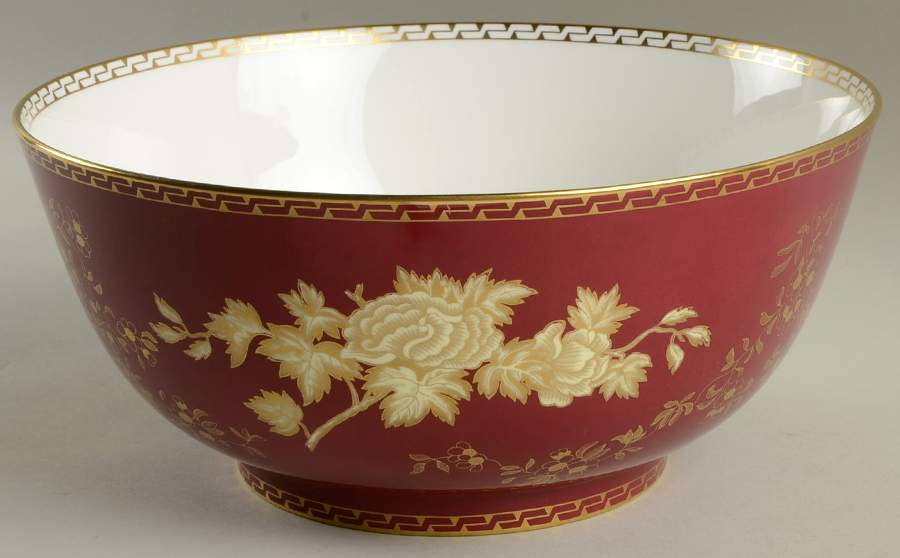 Tonquin Ruby 9" Salad Serving Bowl by Wedgwood-1