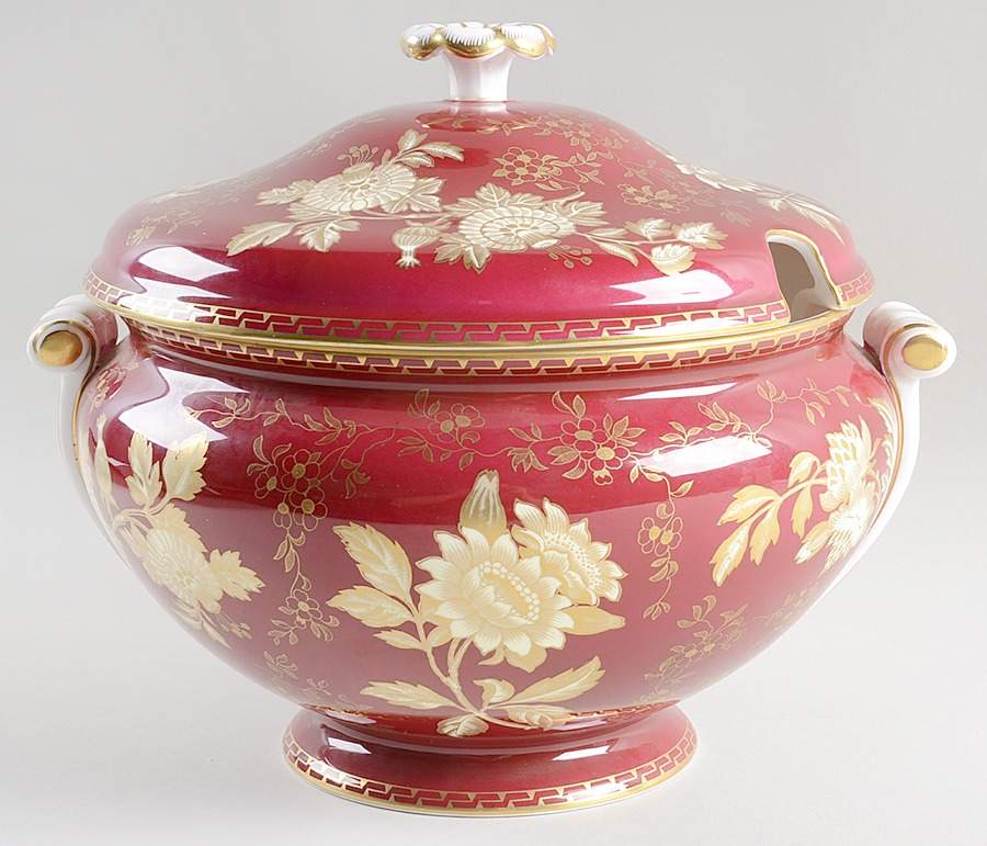 Tonquin Ruby Tureen &  Lid by Wedgwood-1