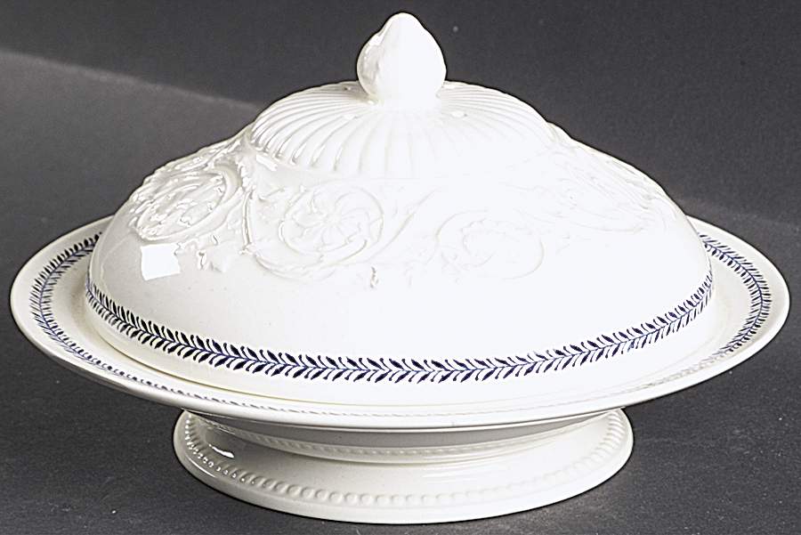 Torbay Blue Muffin Dish & Lid by Wedgwood-1