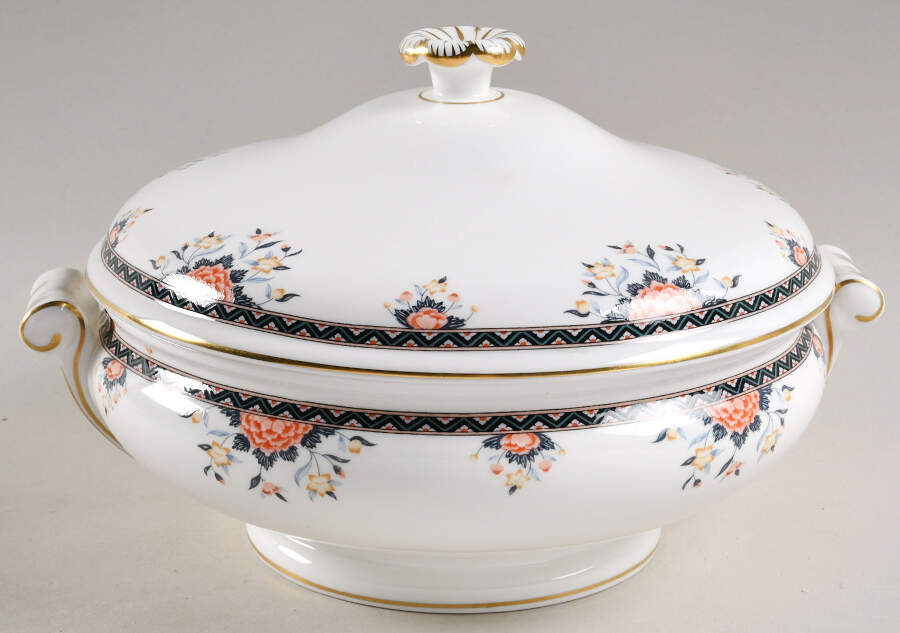 Touraine Round Covered Vegetable by Wedgwood-1