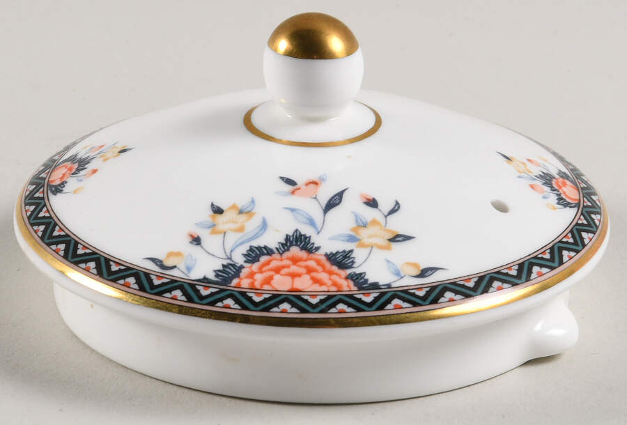 Touraine Lid for Teapot by Wedgwood-1