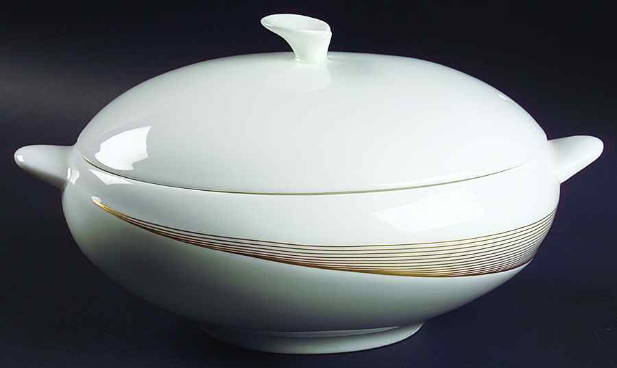 Tranquility Oval Covered Vegetable by Wedgwood-1