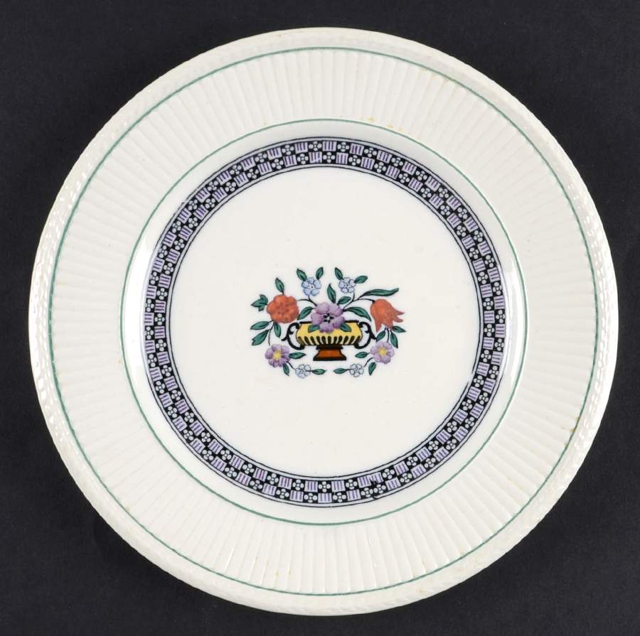 Trentham Lavender Dessert/Pie Plate by Wedgwood-1